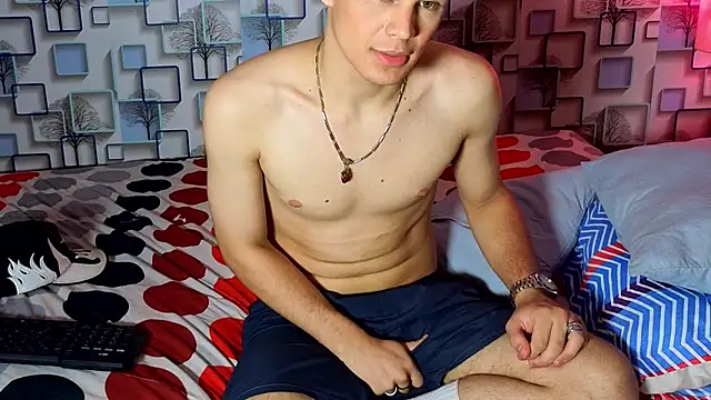 Chat XXX ao vivo de LoganSteel_