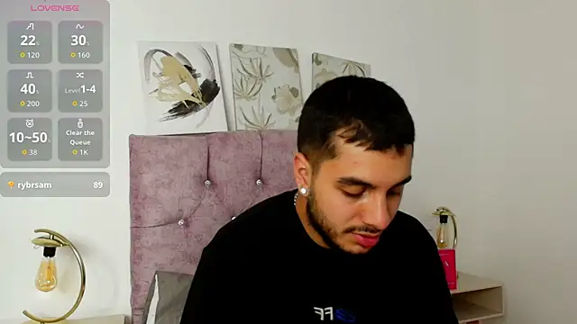 Amadeo_Wild_ Live XXX-Chat