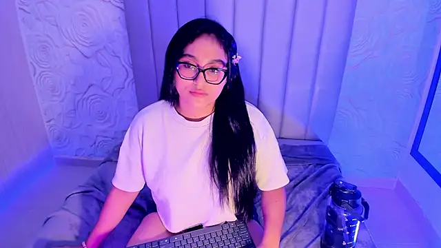 Lya_dubois_ Chat XXX in diretta
