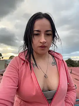 kimberly_peter Adlı Modelin Canlı XXX Sohbeti