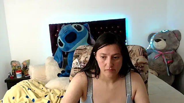 Chat XXX en directo de Lorenahot_06