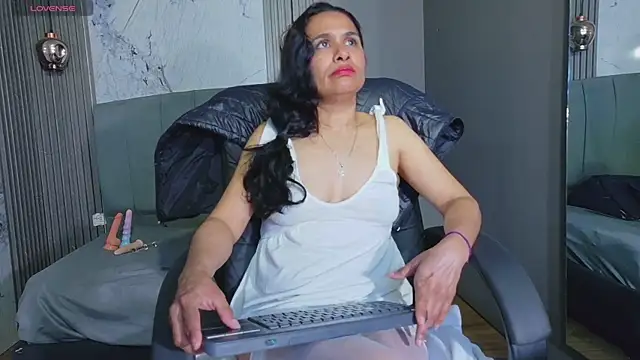 Vanessa_7_'s Live XXX Chat