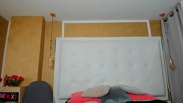 Heidy_milf 라이브 XXX 채팅
