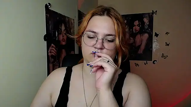 RinaRiii's Live XXX Chat
