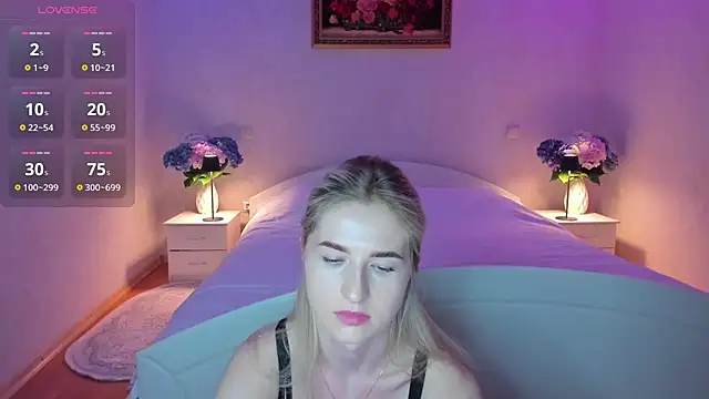 Julie_Blaze Chat XXX in diretta