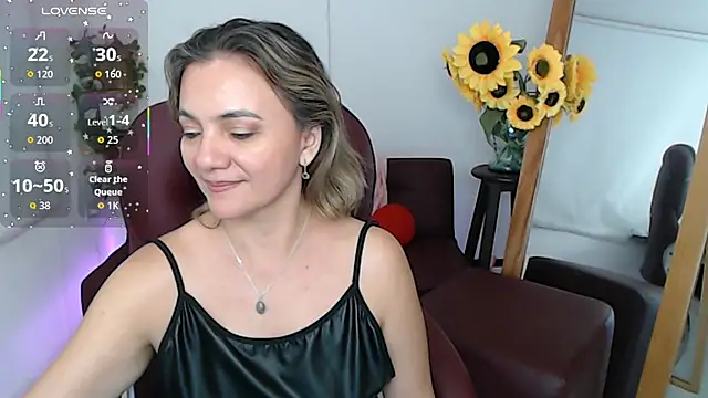 ana_milf's Live XXX Chat