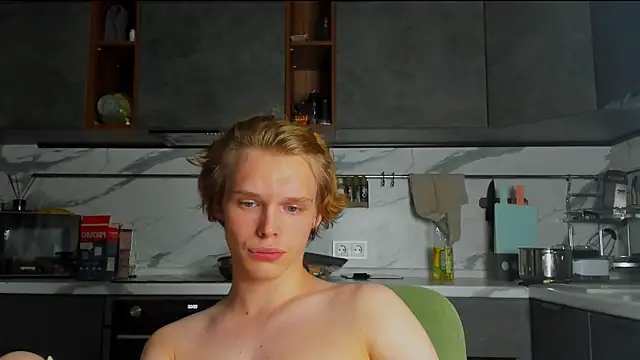 lolKenDowson Chat XXX in diretta