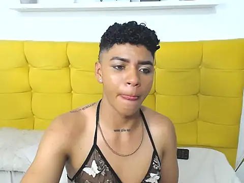 LianHalo Webcam show