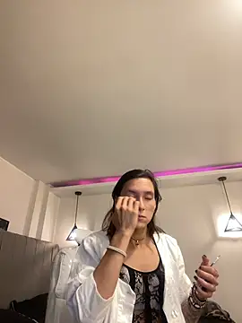 XXX chat uživo modela Elysianpair