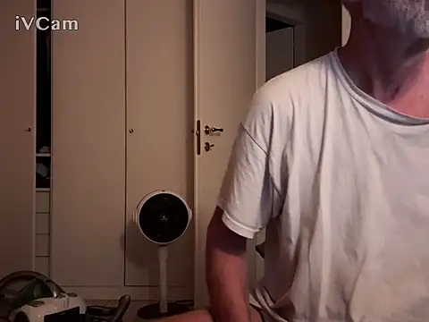 PierPesaroX's Live XXX Chat