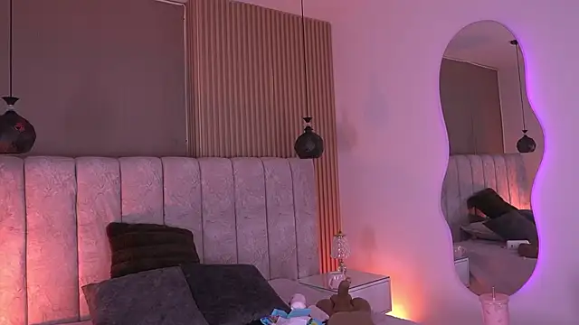 sam_lewins 在線直播表演
