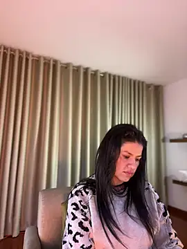 Chat XXX ao vivo de Zandrina