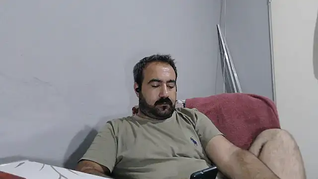 Živý XXX chat -Hunter_Blaze-