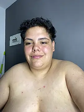 Chat XXX ao vivo de Hailey_Curvy