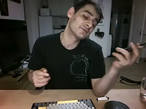 mihaimichael élő XXX-chatje