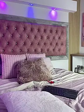 Andy_Leex Chat XXX in diretta