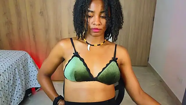 kristinereyes_ – Live XXX-chat