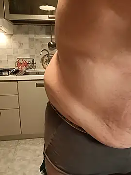 Chatroom XXX en direct de bear_skinny