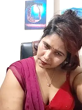 Rose-24's Live XXX Chat