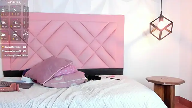 isa_cute_1's Live XXX Chat