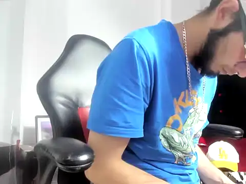 XXX chat uživo modela mark_splinter09