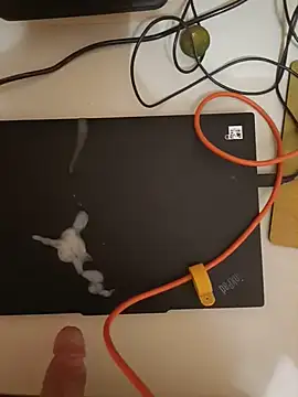 XXX chat uživo modela marco_reyes