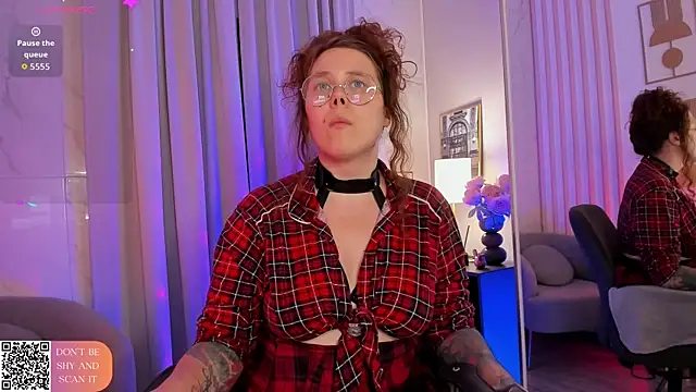 SophiePure's Live XXX Chat