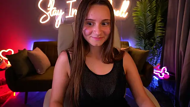 TinyNatalie élő XXX-chatje