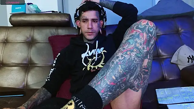 jhonny__ackerman's Live XXX Chat