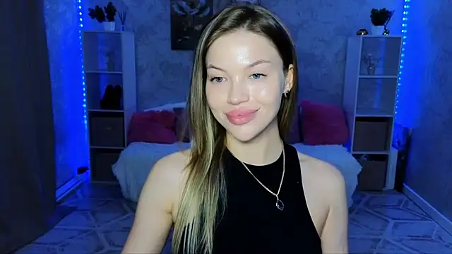 EmmyMills Chat XXX in diretta