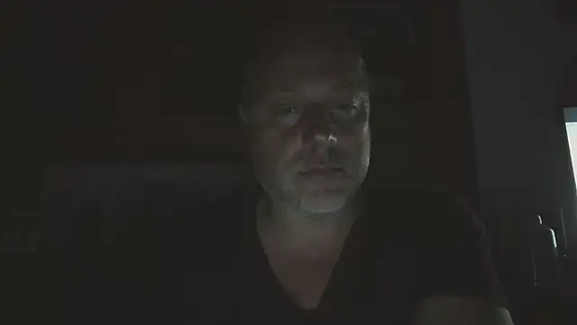 צ'אט XXX בשידור חי של jsrbm