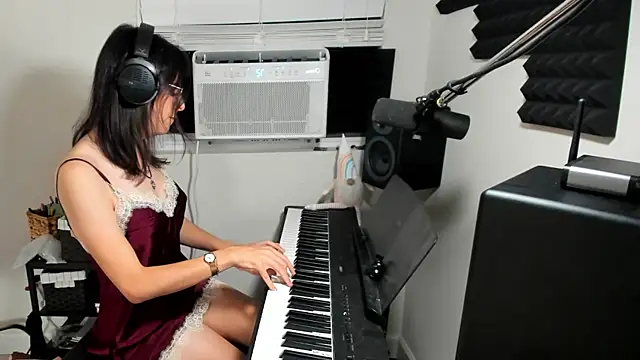 Chat +18 de itschloelaurent ao vivo