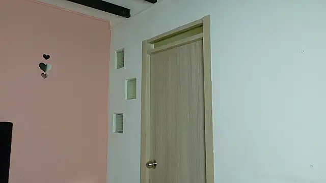 MILA_AND_COTI XXX чат на живо