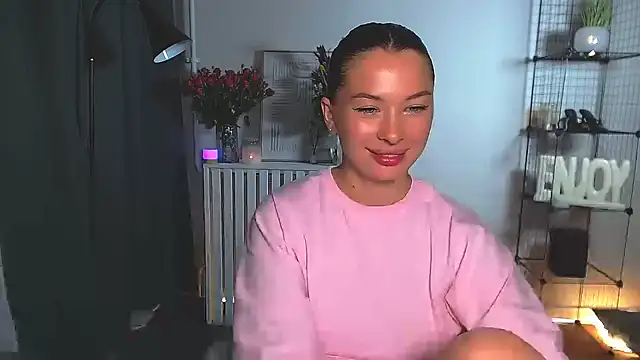 AlexaSven Adlı Modelin Canlı XXX Sohbeti