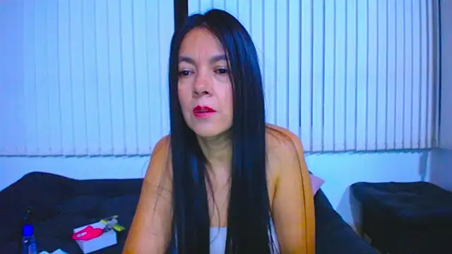 Alexxawinter Chat XXX in diretta