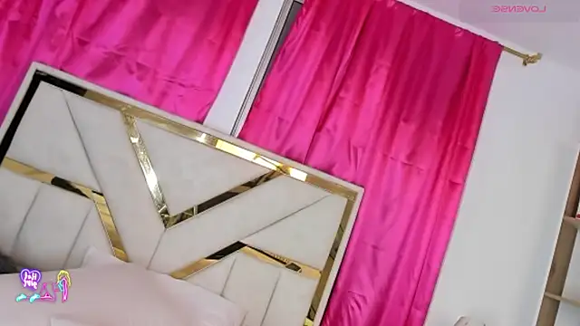 Angela_Garciaa Adlı Modelin Canlı XXX Sohbeti