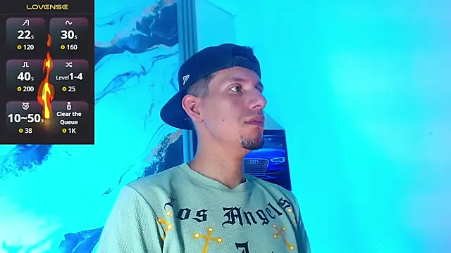Sebastian_Smith__ 即時 XXX 聊天