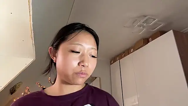 SweetMiaXO 即時 XXX 聊天