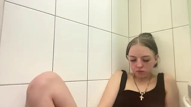 drainedog live XXX chat
