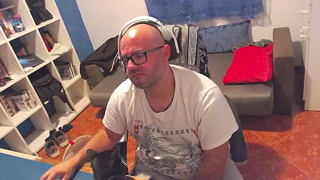 Chat XXX en directo de ravingr4d4