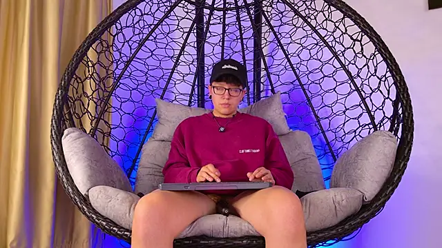 alex_noa XXX чат на живо