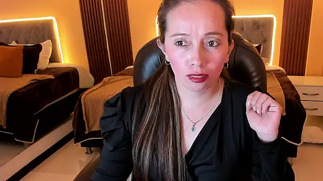 Victoria__blake_ Chat XXX live