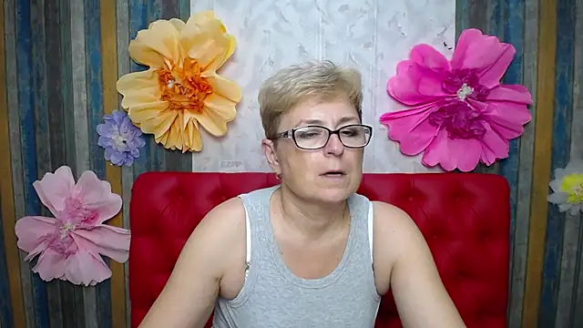 Živý XXX chat EmiliaGree