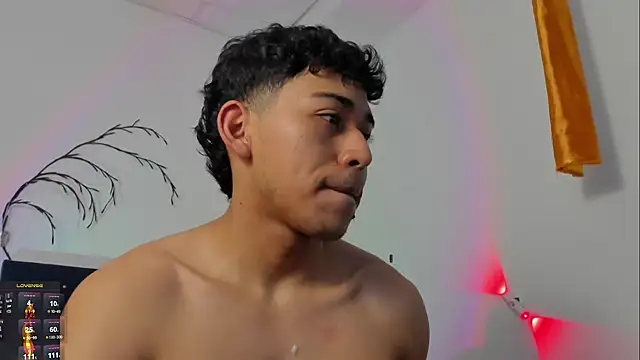Robert__ZanのライブXXXチャット