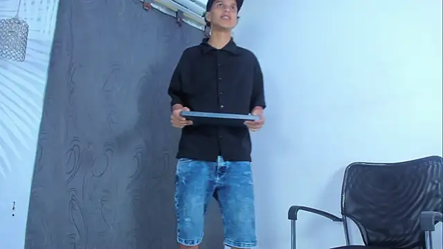 LatinPrince_ Show Webcam