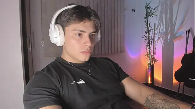 Giordano_Russoのウェブカメラショー