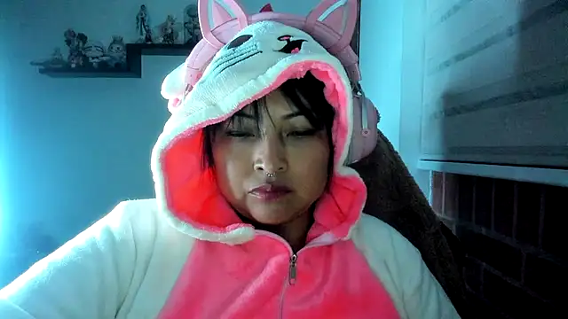 Shaddycute_'s Live XXX Chat