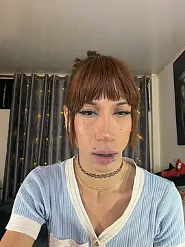 Kenisha_Sweet 即時 XXX 聊天