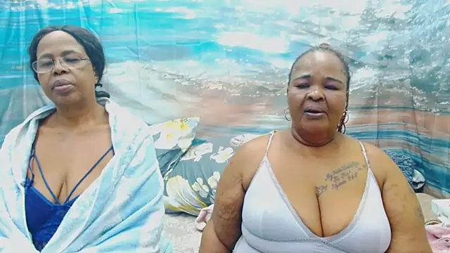 دردشة SEXY_MATURExx الجنسية المباشرة
