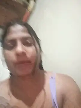 Giselabrunette25のライブXXXチャット